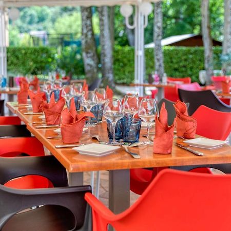 La Commanderie De Champarey Hotel Bourgoin-Jallieu Ngoại thất bức ảnh