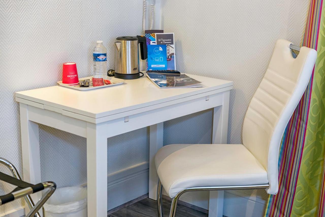 La Commanderie De Champarey Hotel Bourgoin-Jallieu Ngoại thất bức ảnh